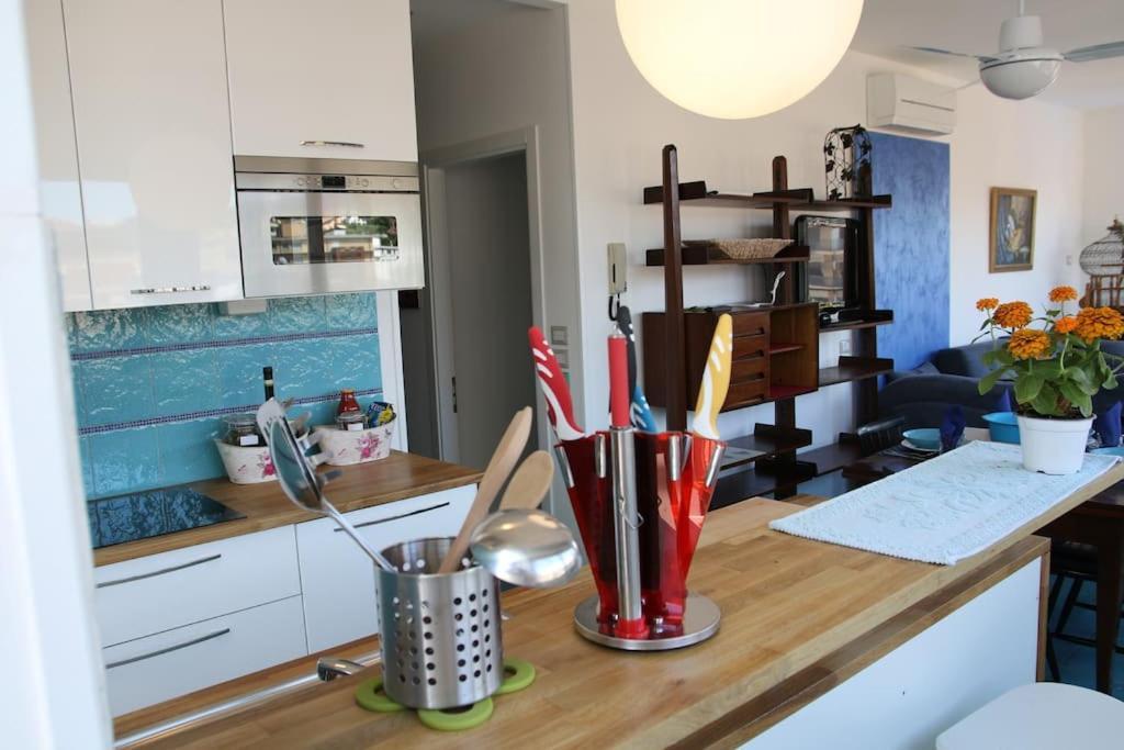Suite La Fantella Attico In Centro San Benedetto del Tronto Kültér fotó